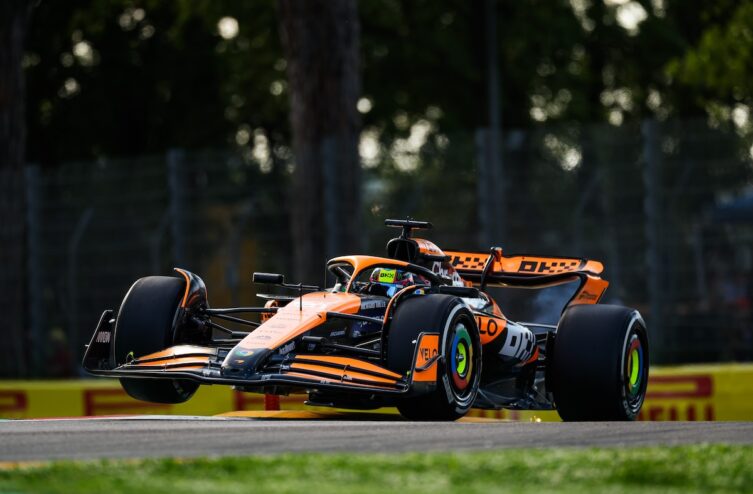 Mclaren detta le regole nelle prove libere ad Imola