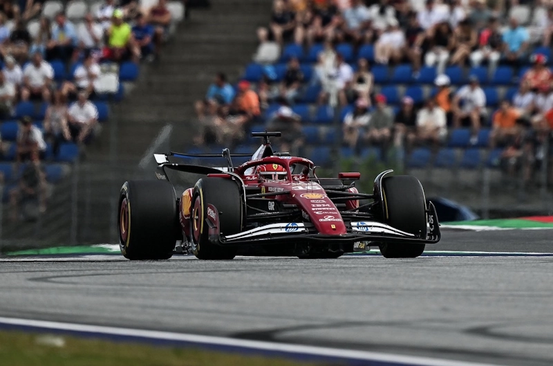 Doppio Volto a Spielberg: McLaren e Mercedes Guidano le Libere del GP d’Austria 2025